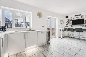 Kitchen/Diner- click for photo gallery